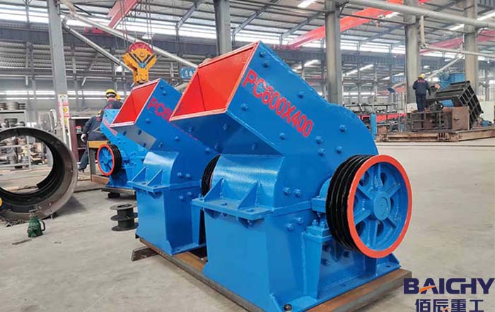 採石場粉(fen)碎石頭都(dou)需要哪些設備？